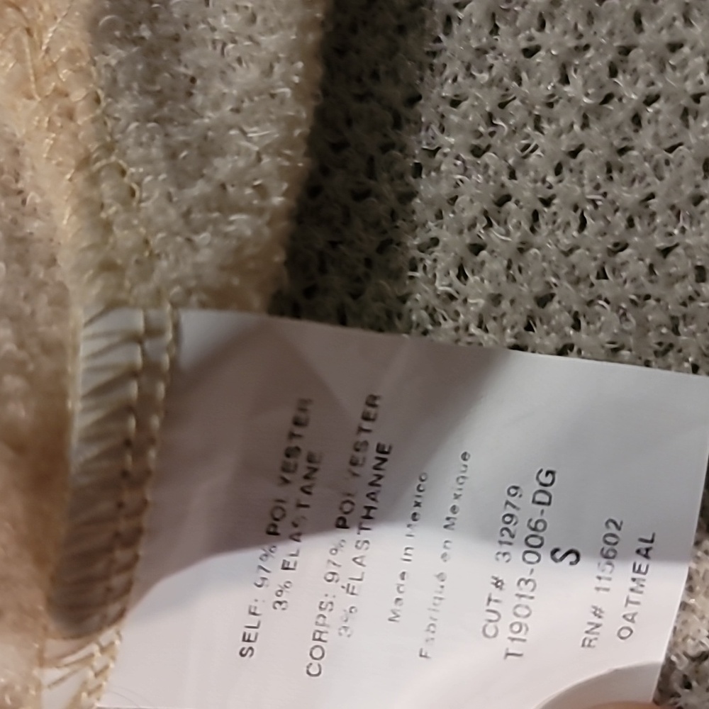 Lush Cream Textured Button-Up - Picture 4 of 6